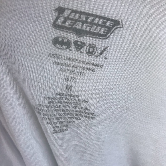 Justice League White “Neighborhood Watch” T-shirt - Picture 7 of 7